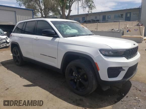 2023 Jeep Grand Cherokee Altitude with VIN 1C4RJHAG9PC659329, listed as a Copart auction lot 57839295 with Not provided miles and Salvage title. Bid and sale history available at DreamBid. Image 4.