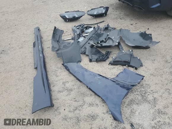 2025 BMW 4 Series M440i xDrive с VIN WBA73DB01SCS34687, выставлен на аукционе Copart как лот 70391014 с пробегом 71 миль миль и Чистый • Clean title. История ставок и продаж доступна на DreamBid. Изображение 14.