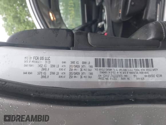 2020 Jeep Grand Cherokee Summit с VIN 1C4RJFJT4LC137073, выставлен на аукционе IAAI как лот 42265991 с пробегом 212 397 миль миль и . История ставок и продаж доступна на DreamBid. Изображение 9.