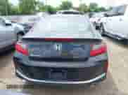 2017 Honda Accord LX-S с VIN 1HGCT1B39HA009031, выставлен на аукционе IAAI как лот 42675253 с пробегом 85 907 миль миль и . История ставок и продаж доступна на DreamBid. Изображение 17.