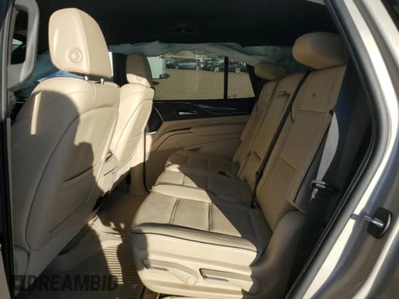 2022 Cadillac Escalade Premium Luxury с VIN 1GYS4CKL5NR169112, выставлен на аукционе Copart как лот 45612055 с пробегом 43 772 миль миль и Списание • Salvage title. История ставок и продаж доступна на DreamBid. Изображение 11.