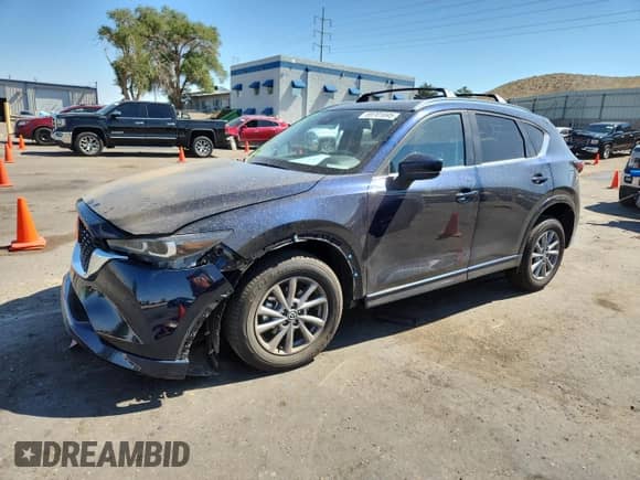 2025 Mazda CX-5 S Preferred z VIN JM3KFBCL9S0618288, wystawiony jako Copart lot #69701695 z przebiegiem 2 047 mil mil oraz Szkoda całkowita • Salvage title. Historia ofert i sprzedaży dostępna na DreamBid. Obrazek 1.
