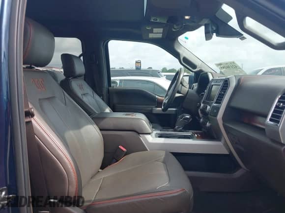 2015 Ford F-150 XLT z VIN 1FTEW1EF5FFB69427, wystawiony jako IAAI lot #42130485 z przebiegiem 132 866 mil mil oraz . Historia ofert i sprzedaży dostępna na DreamBid. Obrazek 5.