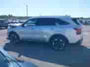 2025 Kia Sorento SX Prestige with VIN KNDRKDJGXS5306648, listed as a IAAI auction lot 42043229 with 11,041 mi miles and . Bid and sale history available at DreamBid. Image 14.