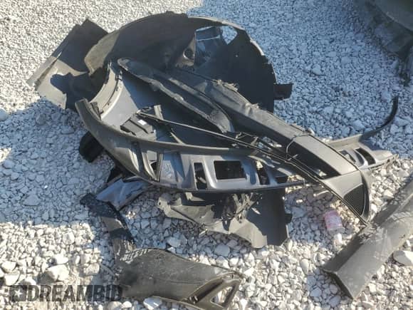 2020 Kia Sorento LX с VIN 5XYPG4A59LG632330, выставлен на аукционе Copart как лот 67819635 с пробегом 109 950 миль миль и Списание • Salvage title. История ставок и продаж доступна на DreamBid. Изображение 13.