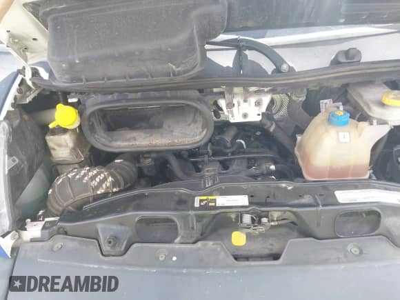 2016 Ram ProMaster Cargo z VIN 3C6TRVCG3GE105651, wystawiony jako IAAI lot #42526039 z przebiegiem 140 739 mil mil oraz . Historia ofert i sprzedaży dostępna na DreamBid. Obrazek 10.