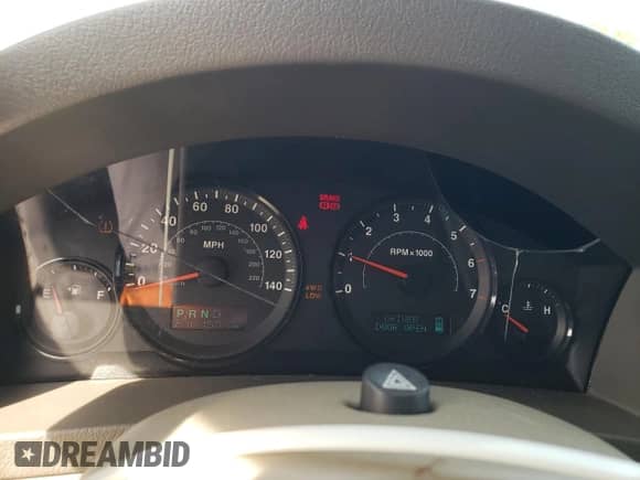 2006 Jeep Grand Cherokee Laredo with VIN 1J4HR48N16C118379, listed as a Copart auction lot 70671595 with 270,157 mi miles and Clean title. Bid and sale history available at DreamBid. Image 9.