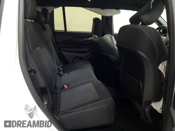 2024 Jeep Grand Cherokee Laredo с VIN 1C4RJHAG9RC262917, выставлен на аукционе Copart как лот 63980645 с пробегом 1 993 миль миль и На запчасти • Non repairable. История ставок и продаж доступна на DreamBid. Изображение 11.