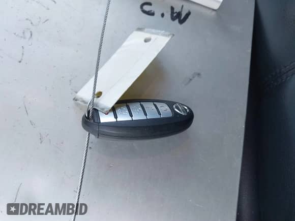 2019 Nissan Pathfinder SV z VIN 5N1DR2MN2KC642886, wystawiony jako IAAI lot #41735504 z przebiegiem 152 711 mil mil oraz . Historia ofert i sprzedaży dostępna na DreamBid. Obrazek 11.