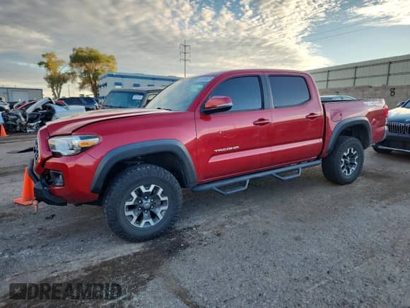 2019 Toyota Tacoma SR5 with VIN 3TMAZ5CN5KM111819, listed as a Copart auction lot 81325625 with 52,300 mi miles and Salvage title. Bid and sale history available at DreamBid. Image 1.