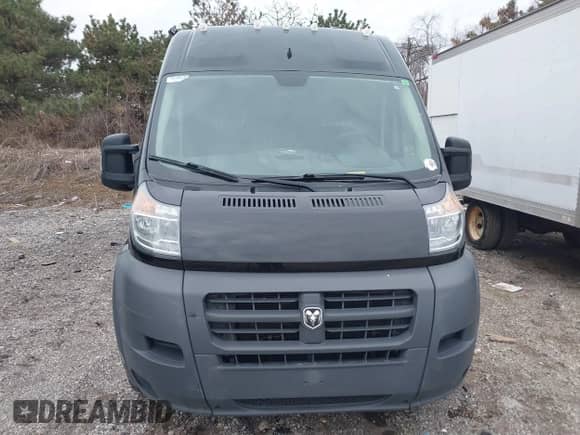 2016 Ram ProMaster Cargo с VIN 3C6TRVDG4GE101056, выставлен на аукционе IAAI как лот 41715786 с пробегом 141 620 миль миль и . История ставок и продаж доступна на DreamBid. Изображение 12.