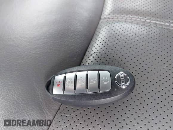 2019 Nissan Pathfinder S with VIN 5N1DR2MN6KC614072, listed as a IAAI auction lot 43259273 with Not provided miles and . Bid and sale history available at DreamBid. Image 11.