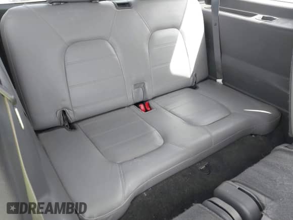 2005 Ford Explorer XLT z VIN 1FMDU73WX5UB10936, wystawiony jako IAAI lot #41818077 z przebiegiem 77 095 mil mil oraz . Historia ofert i sprzedaży dostępna na DreamBid. Obrazek 12.