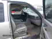 2005 Chevrolet Suburban LS с VIN 1GNEC16Z05J132564, выставлен на аукционе IAAI как лот 42614980 с пробегом 229 739 миль миль и . История ставок и продаж доступна на DreamBid. Изображение 5.