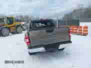 2018 Ford F-150 XL z VIN 1FTEW1EB6JFC63953, wystawiony jako IAAI lot #41304091 z przebiegiem 74 636 mil mil oraz . Historia ofert i sprzedaży dostępna na DreamBid. Obrazek 16.