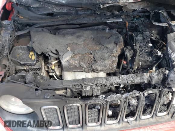 2017 Jeep Renegade Latitude с VIN ZACCJABB1HPG43557, выставлен на аукционе Copart как лот 64252755 с пробегом Не указан миль и На запчасти • Non repairable. История ставок и продаж доступна на DreamBid. Изображение 12.