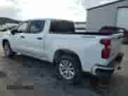 2022 Chevrolet Silverado 1500 Custom z VIN 3GCPDBEK0NG525703, wystawiony jako Copart lot #63066565 z przebiegiem 105 626 mil mil oraz Szkoda całkowita • Salvage title. Historia ofert i sprzedaży dostępna na DreamBid. Obrazek 2.