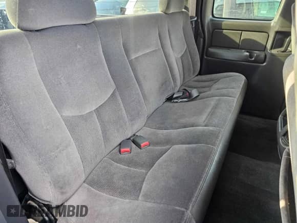 2004 GMC Sierra 1500 SLE с VIN 1GTEC19T14E111603, выставлен на аукционе Copart как лот 73064934 с пробегом 95 800 миль миль и Списание • Salvage title. История ставок и продаж доступна на DreamBid. Изображение 6.