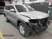 2018 Jeep Grand Cherokee Altitude z VIN 1C4RJEAG7JC402871, wystawiony jako IAAI lot #42967016 z przebiegiem 65 023 mil mil oraz . Historia ofert i sprzedaży dostępna na DreamBid. Obrazek 1.