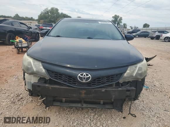 2013 Toyota Camry XLE with VIN 4T1BK1FK2DU533835, listed as a Copart auction lot 85008645 with 149,739 mi miles and Salvage title. Bid and sale history available at DreamBid. Image 5.