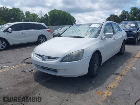 2004 Honda Accord LX с VIN 1HGCM56394A149606, выставлен на аукционе IAAI как лот 42709683 с пробегом 220 678 миль миль и . История ставок и продаж доступна на DreamBid. Изображение 16.
