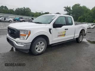 2022 Ford F-150 XL с VIN 1FTEX1CB6NKF15732, выставлен на аукционе Copart как лот 55692455 с пробегом 52 683 миль миль и Списание • Salvage title. История ставок и продаж доступна на DreamBid. Изображение 1.