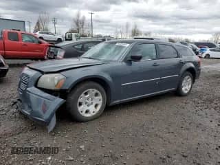 2007 Dodge Magnum with VIN 2D4FV47V47H643979, listed as a Copart auction lot 48383465 with 172,049 mi miles and Salvage title. Bid and sale history available at DreamBid. Image 1.