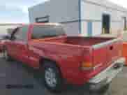 2003 GMC Sierra 1500 SLE с VIN 2GTEC19T631334462, выставлен на аукционе Copart как лот 70200225 с пробегом 237 438 миль миль и Списание • Salvage title. История ставок и продаж доступна на DreamBid. Изображение 2.