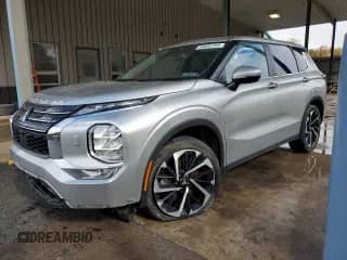 2023 Mitsubishi Outlander SE with VIN JA4J4UA80PZ038607, listed as a Copart auction lot 90882795 with 61,314 mi miles and Salvage title. Bid and sale history available at DreamBid. Image 1.