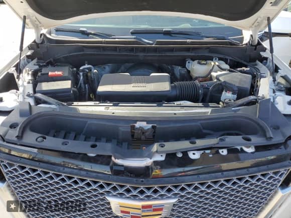 2022 Cadillac Escalade Premium Luxury с VIN 1GYS4BKL6NR153415, выставлен на аукционе Copart как лот 52036525 с пробегом 70 148 миль миль и Списание • Salvage title. История ставок и продаж доступна на DreamBid. Изображение 12.