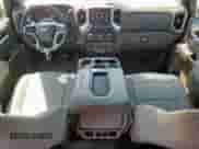 2019 Chevrolet Silverado 1500 LT с VIN 3GCPWCEDXKG153672, выставлен на аукционе Copart как лот 72041615 с пробегом 107 004 миль миль и Списание • Salvage title. История ставок и продаж доступна на DreamBid. Изображение 8.