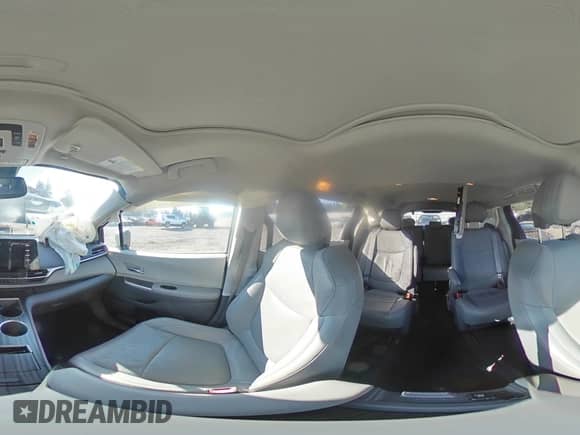 2021 Toyota Sienna Limited with VIN 5TDZSKFCXMS023058, listed as a Copart auction lot 84897725 with 60,002 mi miles and Salvage title. Bid and sale history available at DreamBid. Image 15.