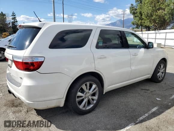 2012 Dodge Durango R/T with VIN 1C4SDHCT2CC321834, listed as a Copart auction lot 44546865 with 172,880 mi miles and Salvage title. Bid and sale history available at DreamBid. Image 3.