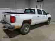 2017 Chevrolet Silverado 2500HD Work Truck z VIN 1GC1KUEG5HF208671, wystawiony jako Copart lot #47003185 z przebiegiem 249 118 mil mil oraz Szkoda całkowita • Salvage title. Historia ofert i sprzedaży dostępna na DreamBid. Obrazek 3.