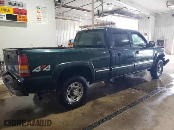 2001 Chevrolet Silverado 1500HD LS с VIN 1GCGK13U31F158408, выставлен на аукционе Copart как лот 63203865 с пробегом Не указан миль и Списание • Salvage title. История ставок и продаж доступна на DreamBid. Изображение 3.