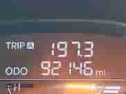 2013 Hyundai Elantra SE z VIN KMHDH6AE9DU002427, wystawiony jako IAAI lot #42864799 z przebiegiem 92 146 mil mil oraz . Historia ofert i sprzedaży dostępna na DreamBid. Obrazek 16.