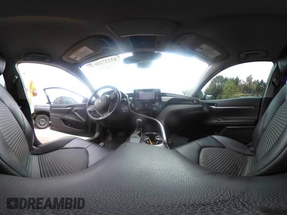 2021 Toyota Camry SE Nightshade z VIN 4T1T11AK9MU430894, wystawiony jako IAAI lot #43127250 z przebiegiem 80 059 mil mil oraz . Historia ofert i sprzedaży dostępna na DreamBid. Obrazek 18.