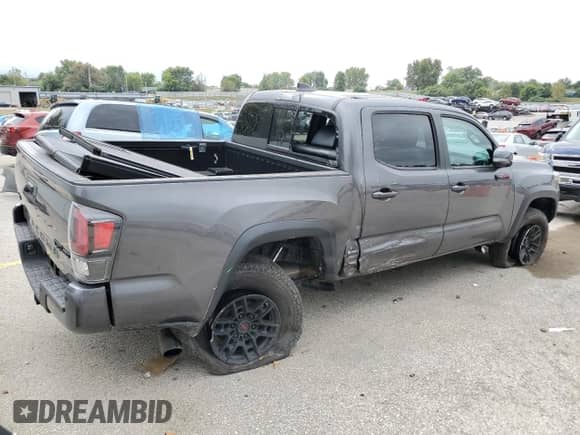 2020 Toyota Tacoma SR5 with VIN 5TFCZ5AN6LX221818, listed as a Copart auction lot 81645745 with 19,809 mi miles and Salvage title. Bid and sale history available at DreamBid. Image 3.