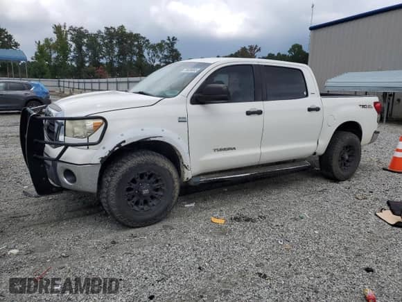 2007 Toyota Tundra SR5 z VIN 5TBET54187S455255, wystawiony jako Copart lot #70026895 z przebiegiem 244 902 mil mil oraz Szkoda całkowita • Salvage title. Historia ofert i sprzedaży dostępna na DreamBid. Obrazek 1.