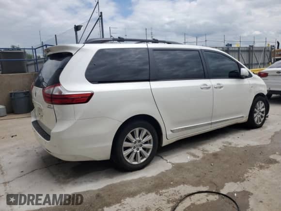 2017 Toyota Sienna XLE with VIN 5TDDZ3DC8HS178602, listed as a Copart auction lot 69985865 with 95,307 mi miles and Non repairable. Bid and sale history available at DreamBid. Image 3.