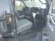 2017 Chevrolet Express Cargo с VIN 1GCWGAFFXH1140568, выставлен на аукционе IAAI как лот 43108676 с пробегом 196 900 миль миль и . История ставок и продаж доступна на DreamBid. Изображение 5.