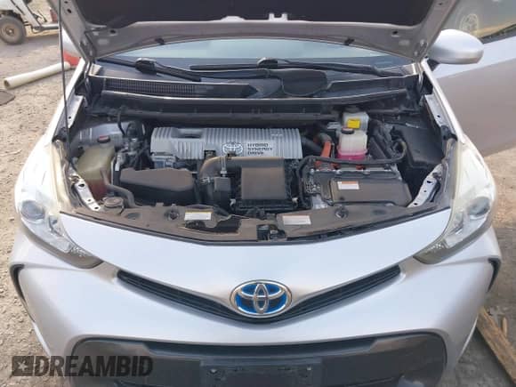 2016 Toyota Prius Two z VIN JTDZN3EU8GJ055239, wystawiony jako IAAI lot #43130786 z przebiegiem 184 378 mil mil oraz . Historia ofert i sprzedaży dostępna na DreamBid. Obrazek 10.