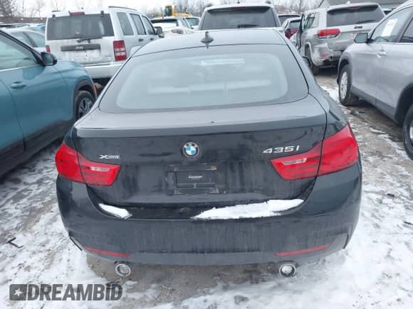 2015 BMW 4 Series 435i xDrive z VIN WBA4B3C55FGV48206, wystawiony jako IAAI lot #41365617 z przebiegiem 78 438 mil mil oraz . Historia ofert i sprzedaży dostępna na DreamBid. Obrazek 16.