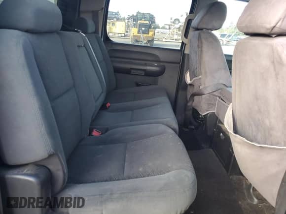 2007 Chevrolet Silverado 2500HD 1LT with VIN 1GCHK23K77F555945, listed as a Copart auction lot 47702665 with 112,326 mi miles and Salvage title. Bid and sale history available at DreamBid. Image 11.