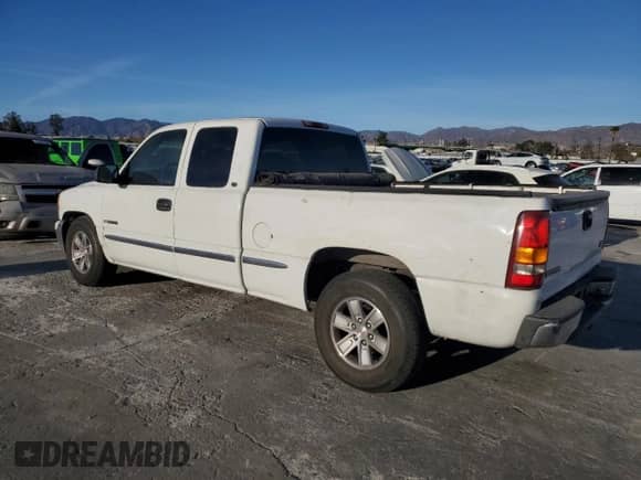 2000 GMC Sierra 1500 SLE с VIN 1GTEC19V5YZ214118, выставлен на аукционе Copart как лот 41803805 с пробегом 295 098 миль миль и Списание • Salvage title. История ставок и продаж доступна на DreamBid. Изображение 2.