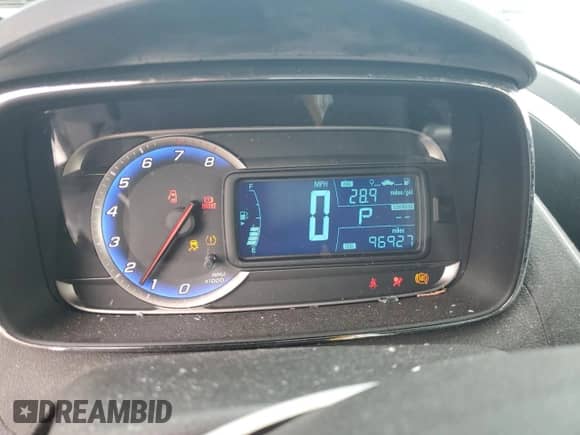 2016 Chevrolet Trax LS z VIN KL7CJKSB6GB558788, wystawiony jako Copart lot #85329875 z przebiegiem Nie podano mil oraz Szkoda całkowita • Salvage title. Historia ofert i sprzedaży dostępna na DreamBid. Obrazek 9.