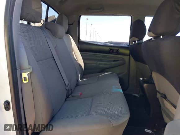 2013 Toyota Tacoma PreRunner with VIN 3TMKU4HN8DM038566, listed as a IAAI auction lot 41296386 with 153,240 mi miles and . Bid and sale history available at DreamBid. Image 8.
