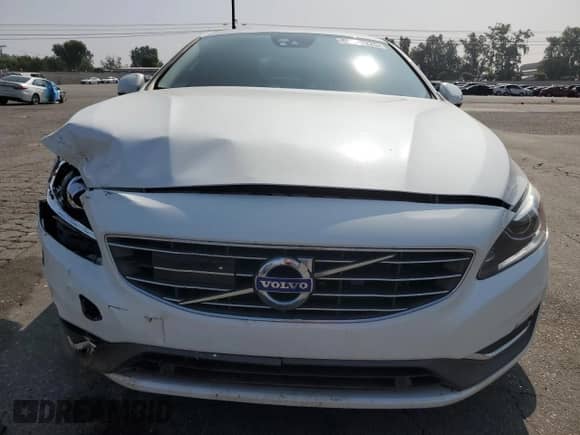 2018 Volvo S60 Inscription Platinum с VIN LYV402HMXJB162601, выставлен на аукционе Copart как лот 60302225 с пробегом 80 940 миль миль и Списание • Salvage title. История ставок и продаж доступна на DreamBid. Изображение 5.