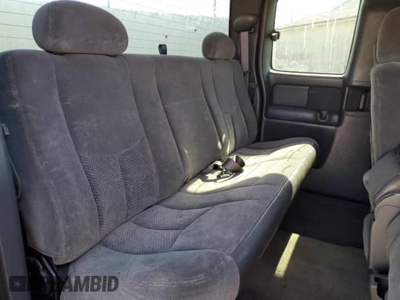 2004 Chevrolet Silverado 1500 LT с VIN 1GCEK19T54E281708, выставлен на аукционе Copart как лот 70630235 с пробегом 230 143 миль миль и На запчасти • Non repairable. История ставок и продаж доступна на DreamBid. Изображение 10.