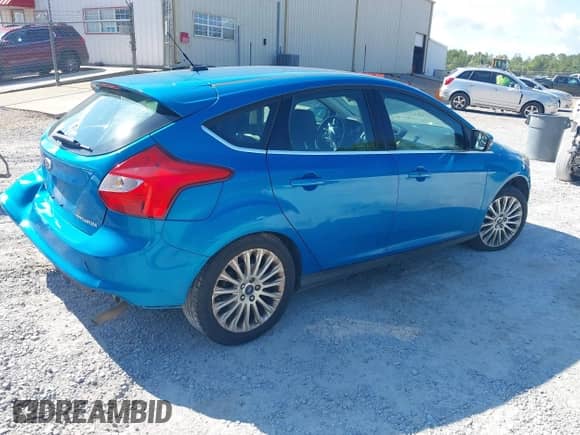 2012 Ford Focus Titanium с VIN 1FAHP3N26CL345861, выставлен на аукционе IAAI как лот 42993833 с пробегом 137 939 миль миль и . История ставок и продаж доступна на DreamBid. Изображение 4.